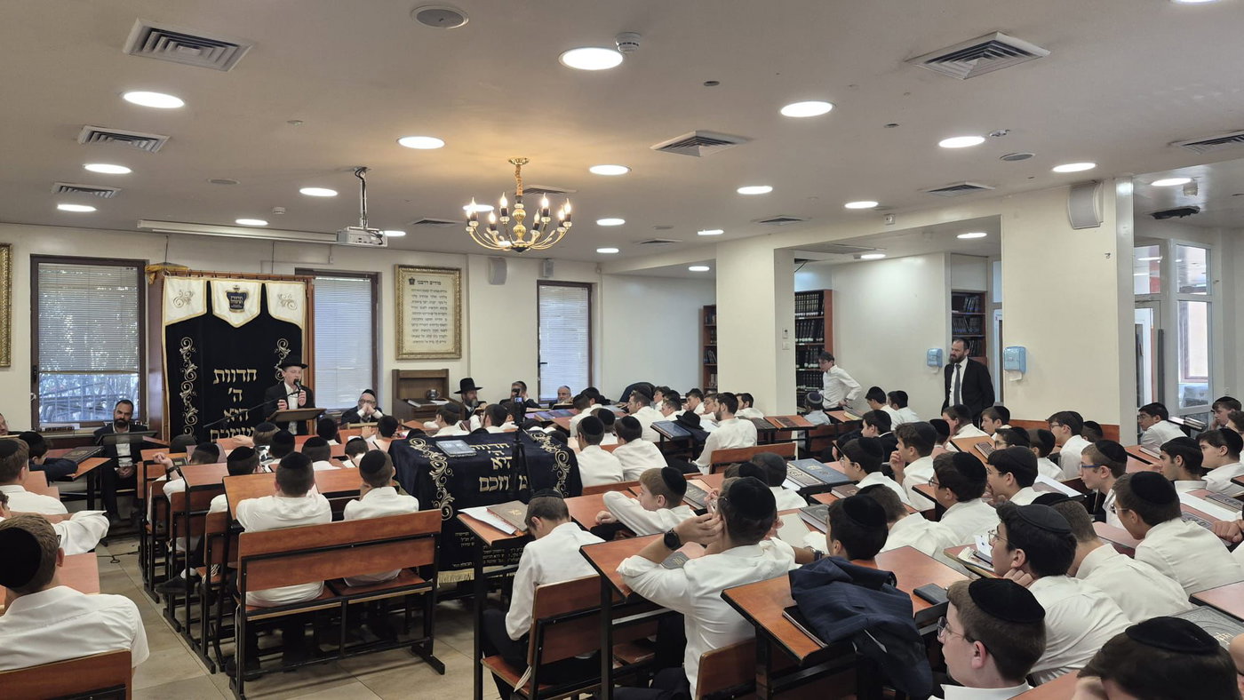 שנה לפיגוע בצומת רמות: התלמידים סיימו ש"ס לזכר הרב שנרצח