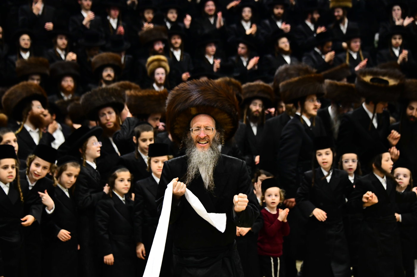 שמחת בית מכנובקא בעלזא - נדבורנה י-ם - מעליץ - יערסלוב
