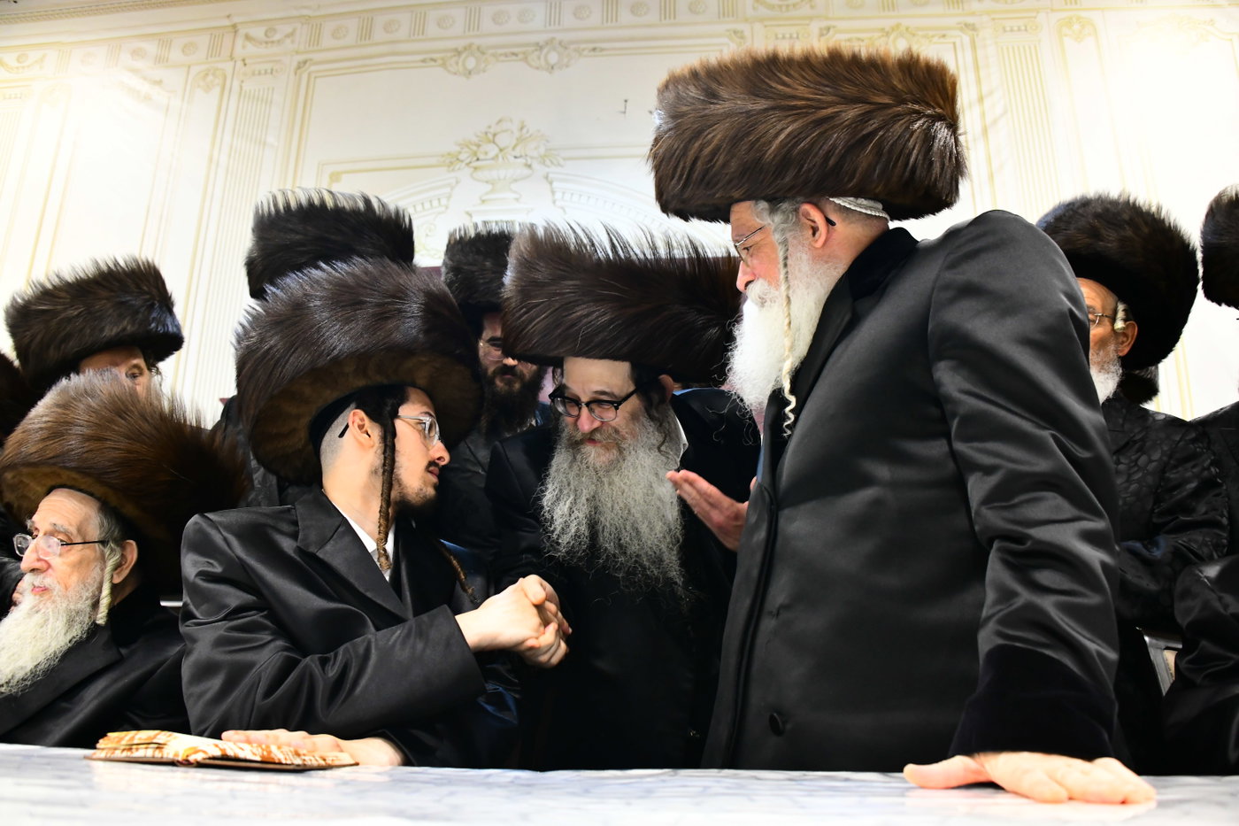 שמחת בית מכנובקא בעלזא - נדבורנה י-ם - מעליץ - יערסלוב