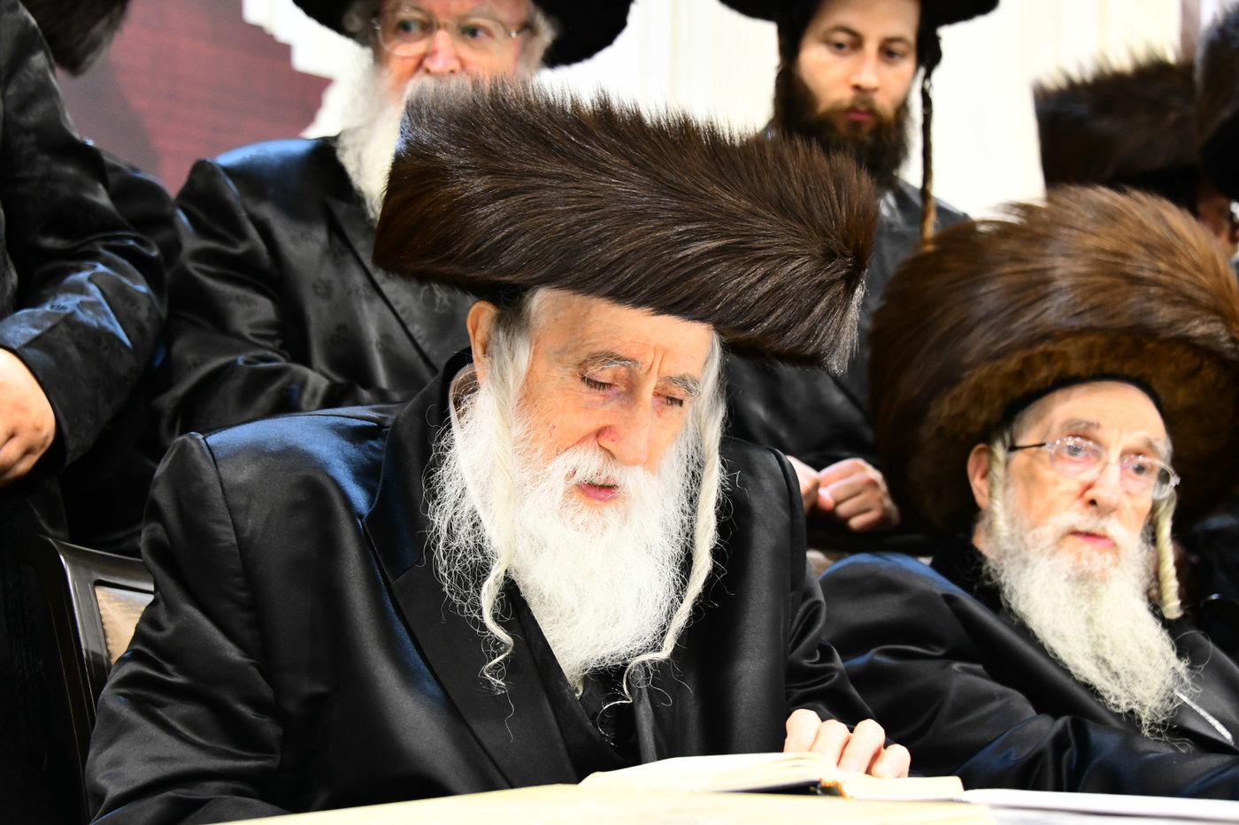 שמחת בית מכנובקא בעלזא - נדבורנה י-ם - מעליץ - יערסלוב