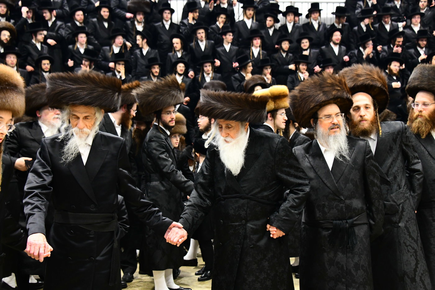 שמחת בית מכנובקא בעלזא - נדבורנה י-ם - מעליץ - יערסלוב