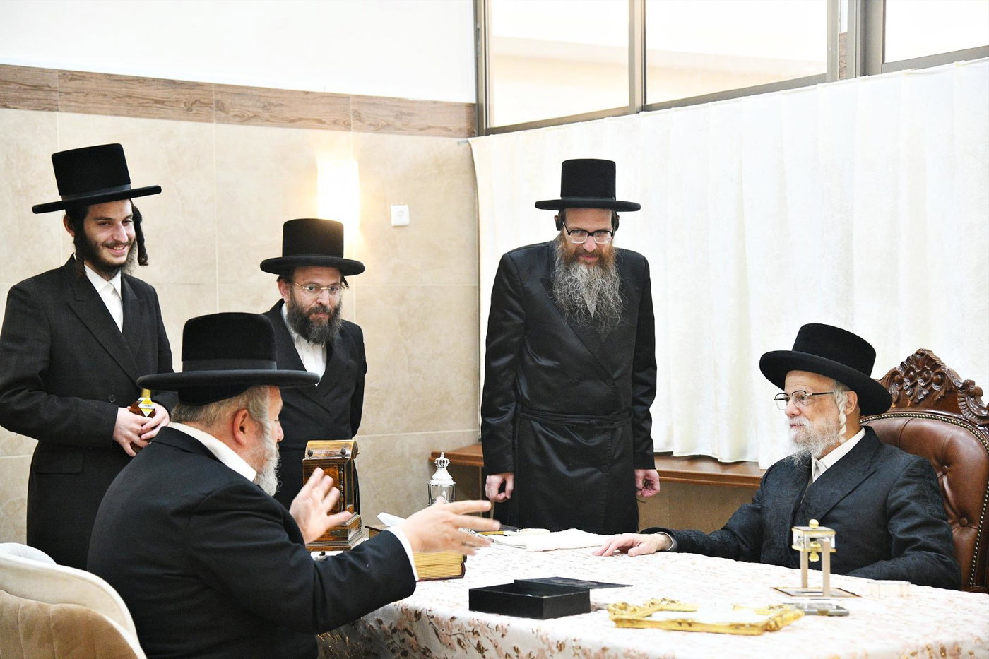 האדמו"ר מסערט ויז'ניץ בביתר