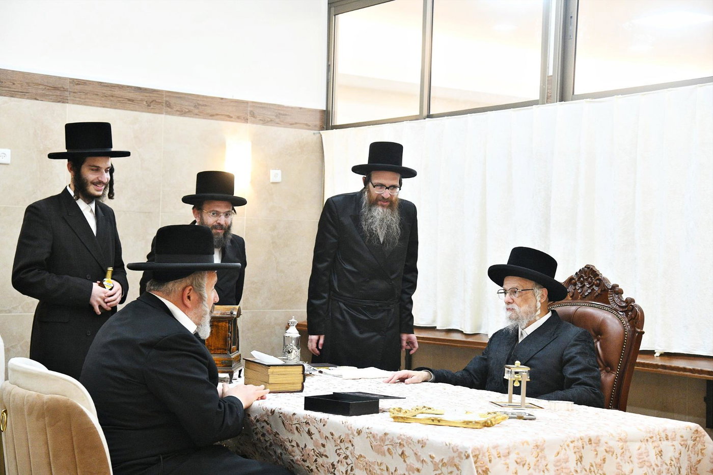 האדמו"ר מסערט ויז'ניץ בביתר