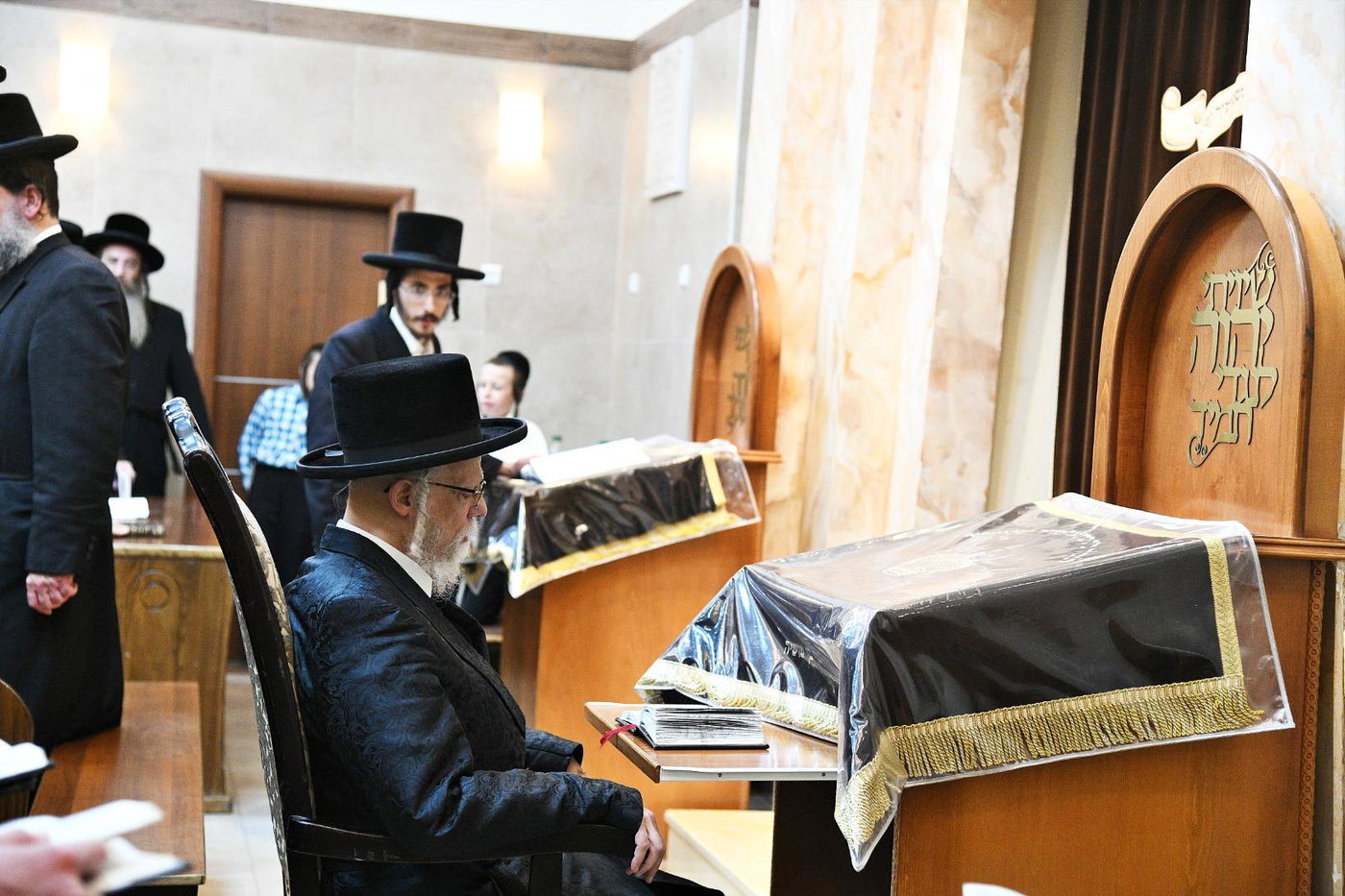 האדמו"ר מסערט ויז'ניץ בביתר