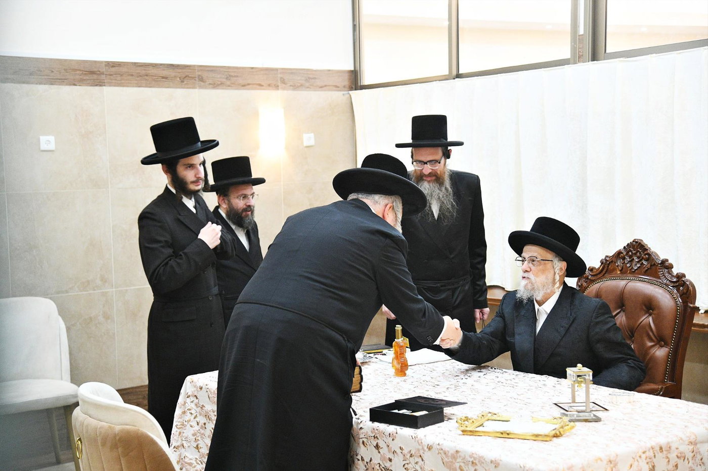 האדמו"ר מסערט ויז'ניץ בביתר