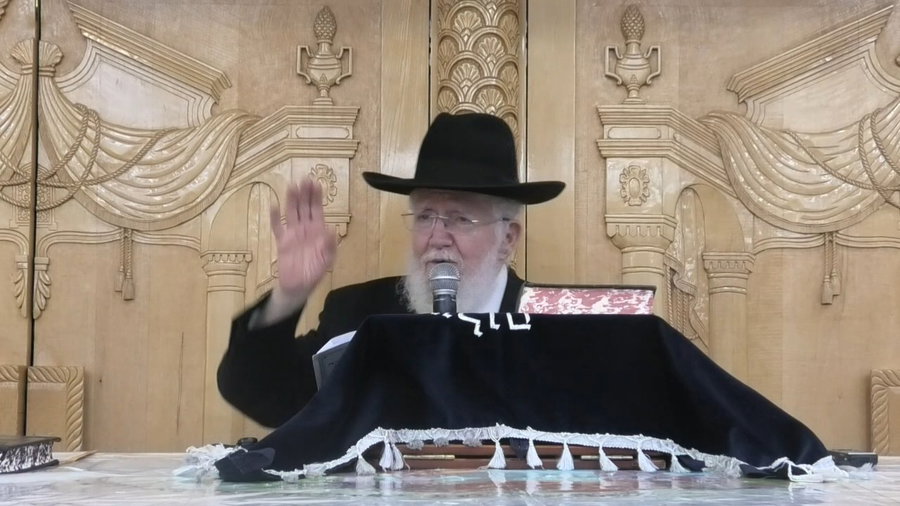 הגר"צ מאזוז בדבריו