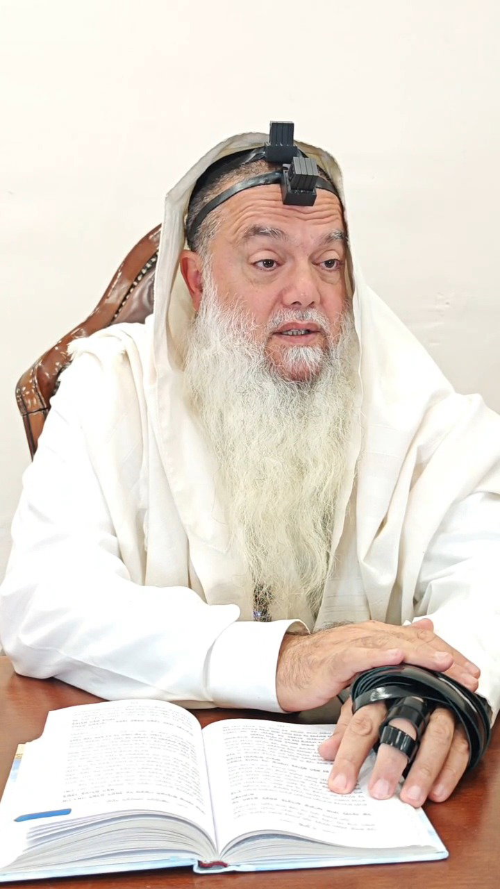 צריך לחזור בתשובה מדעות רעות • צפו בחיזוק היומי עם הרב יגאל כהן