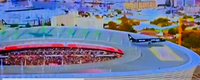 שני מטוסים כמעט התנגשו באצטדיון ענקי דחוס באוהדים