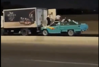 הנהגים היו בהלם: כנופיית שודדים שדדה משאית נוסעת