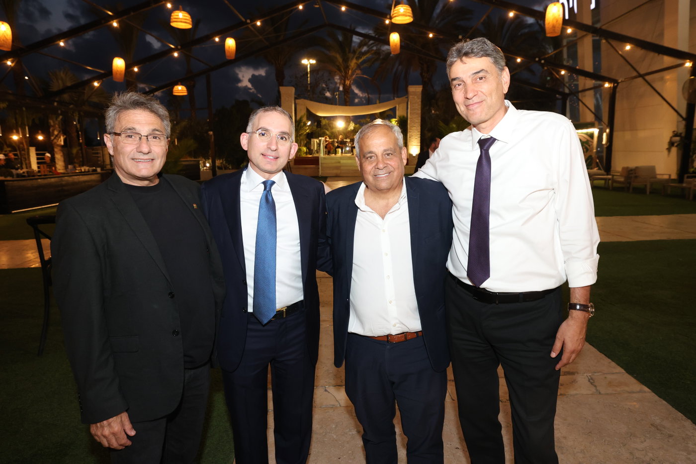 בר מצווה לבנו של מנכ"ל משרד הפנים ישראל אוזן