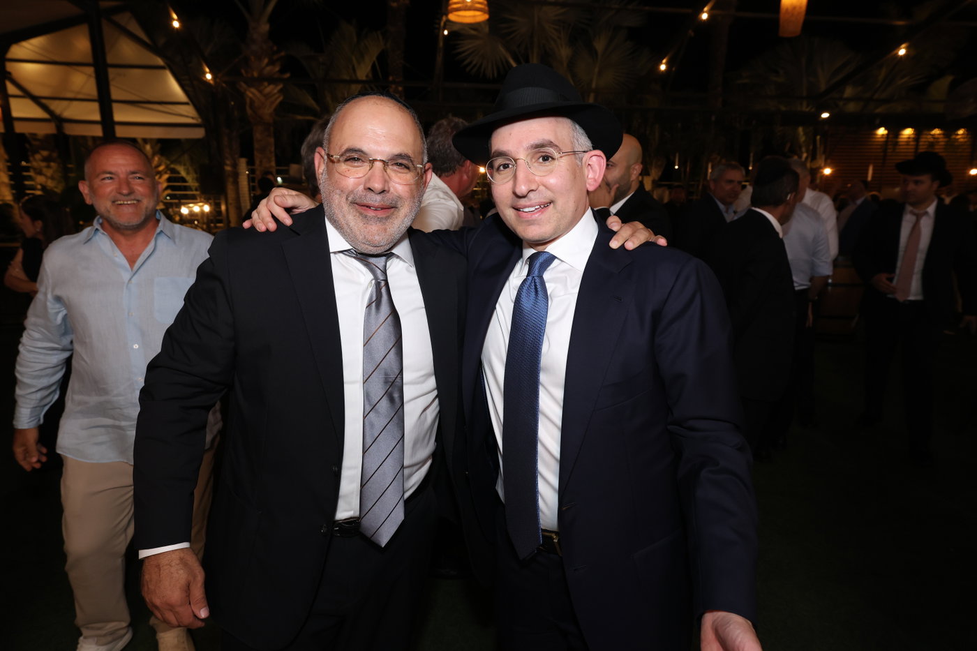בר מצווה לבנו של מנכ"ל משרד הפנים ישראל אוזן