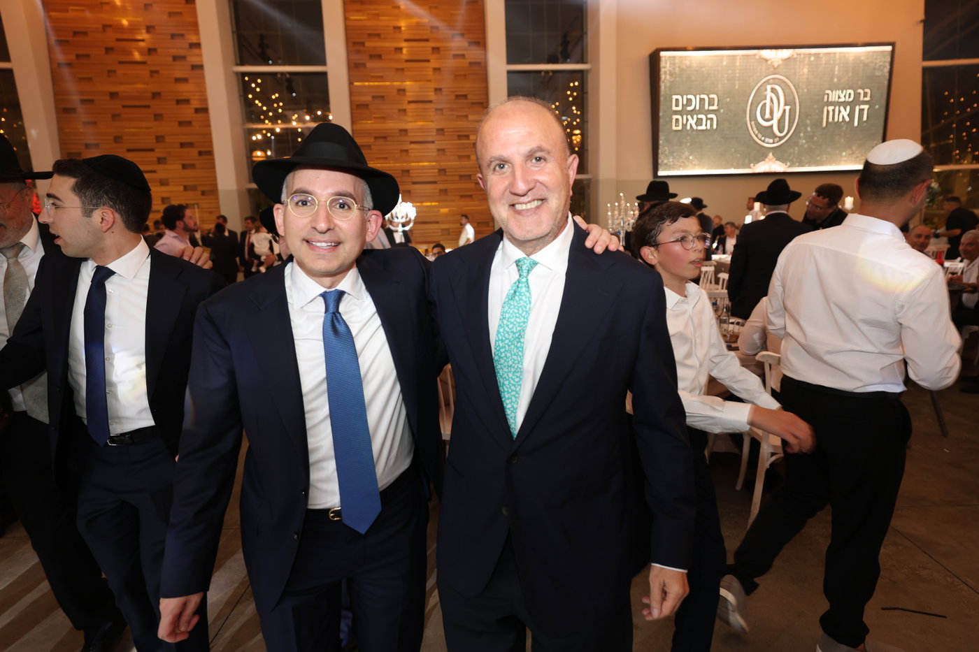 בר מצווה לבנו של מנכ"ל משרד הפנים ישראל אוזן
