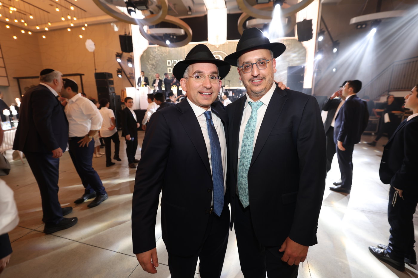 בר מצווה לבנו של מנכ"ל משרד הפנים ישראל אוזן