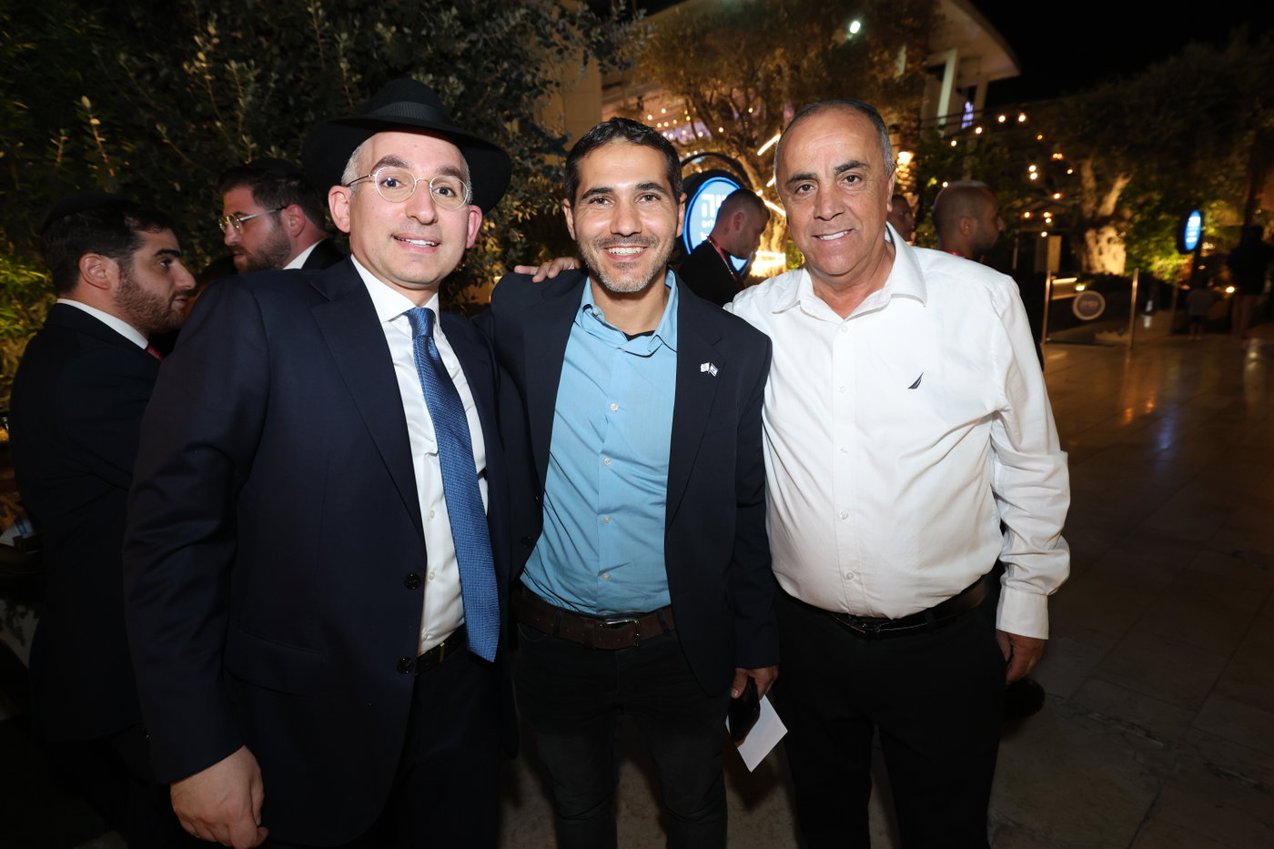 בר מצווה לבנו של מנכ"ל משרד הפנים ישראל אוזן