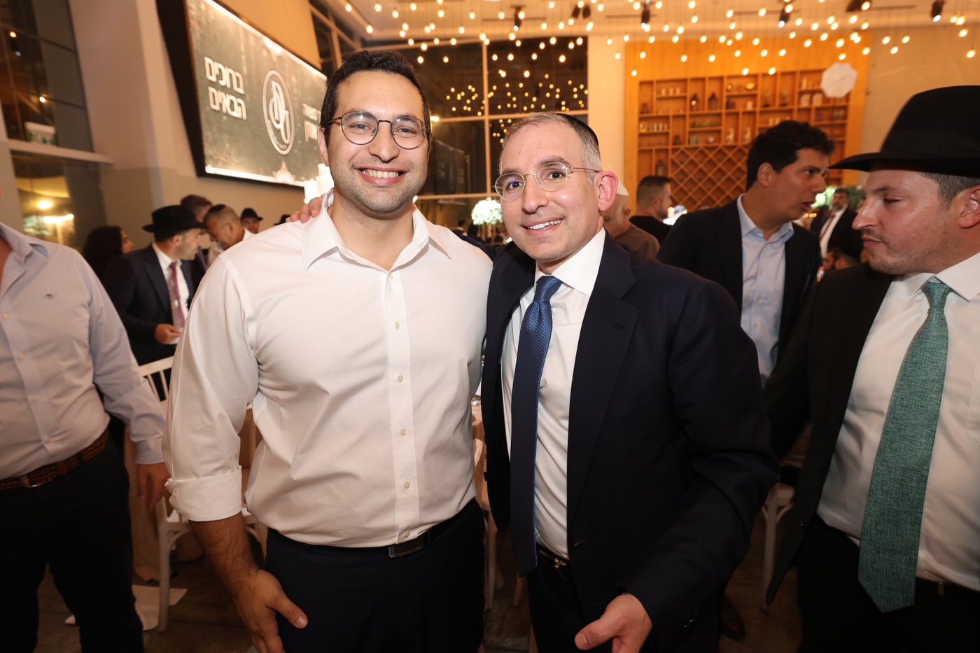 בר מצווה לבנו של מנכ"ל משרד הפנים ישראל אוזן