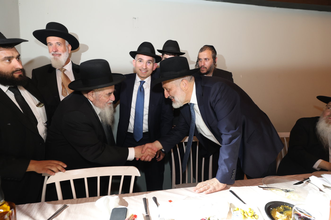 בר מצווה לבנו של מנכ"ל משרד הפנים ישראל אוזן