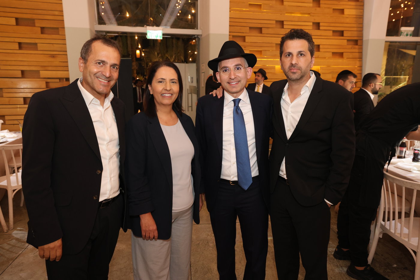 בר מצווה לבנו של מנכ"ל משרד הפנים ישראל אוזן