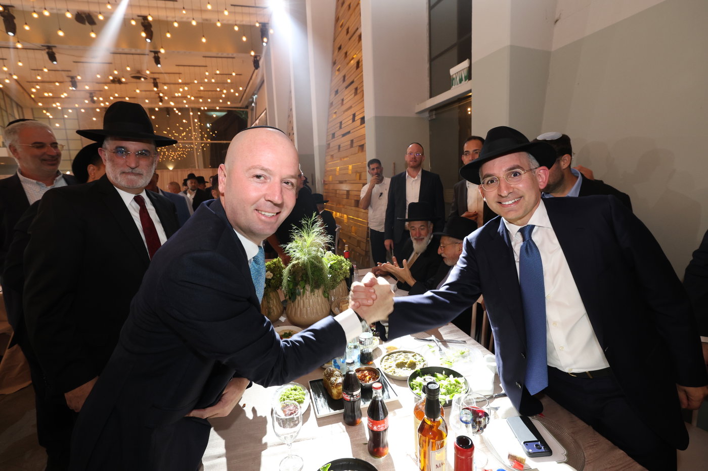 בר מצווה לבנו של מנכ"ל משרד הפנים ישראל אוזן