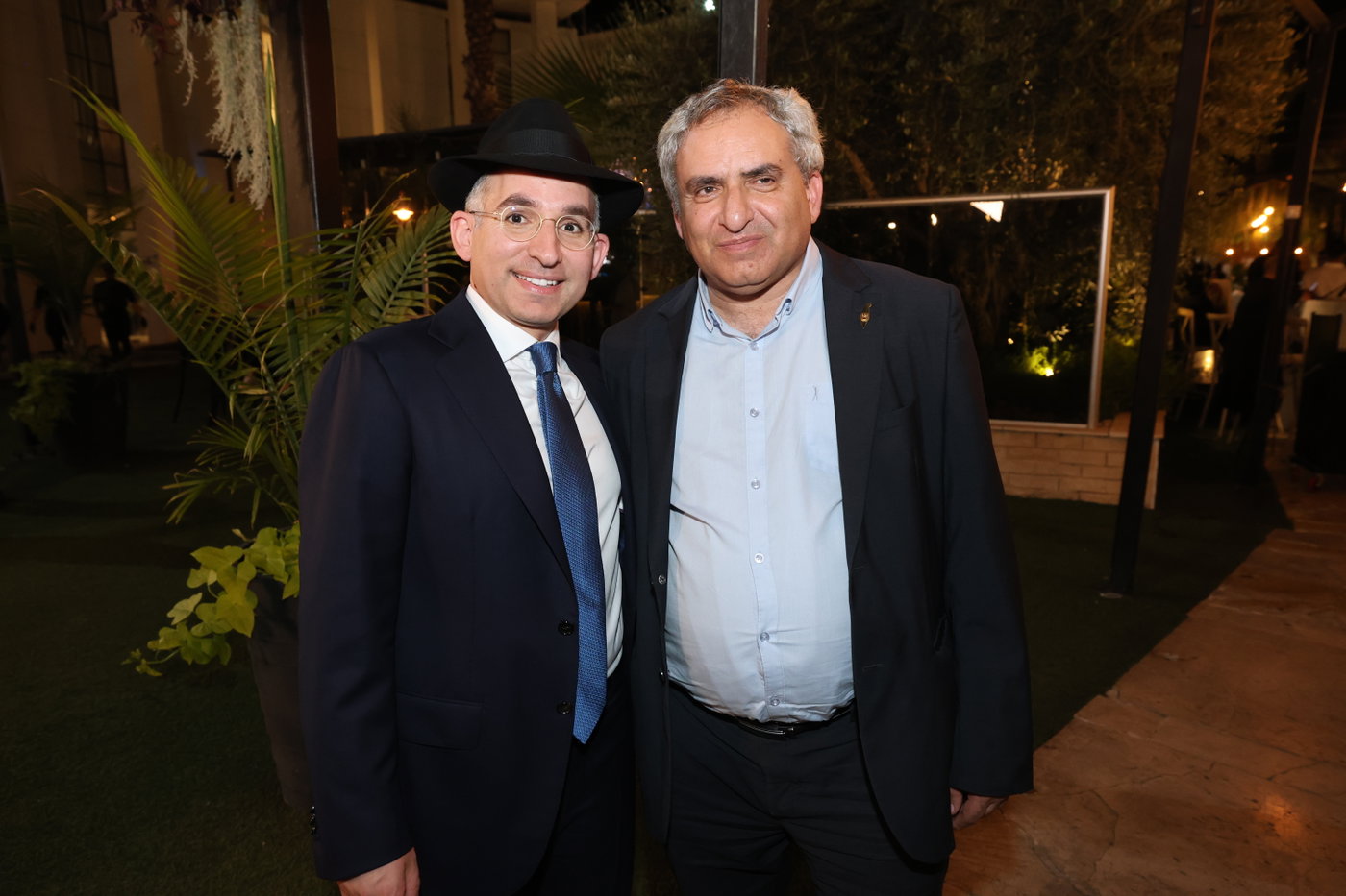 בר מצווה לבנו של מנכ"ל משרד הפנים ישראל אוזן