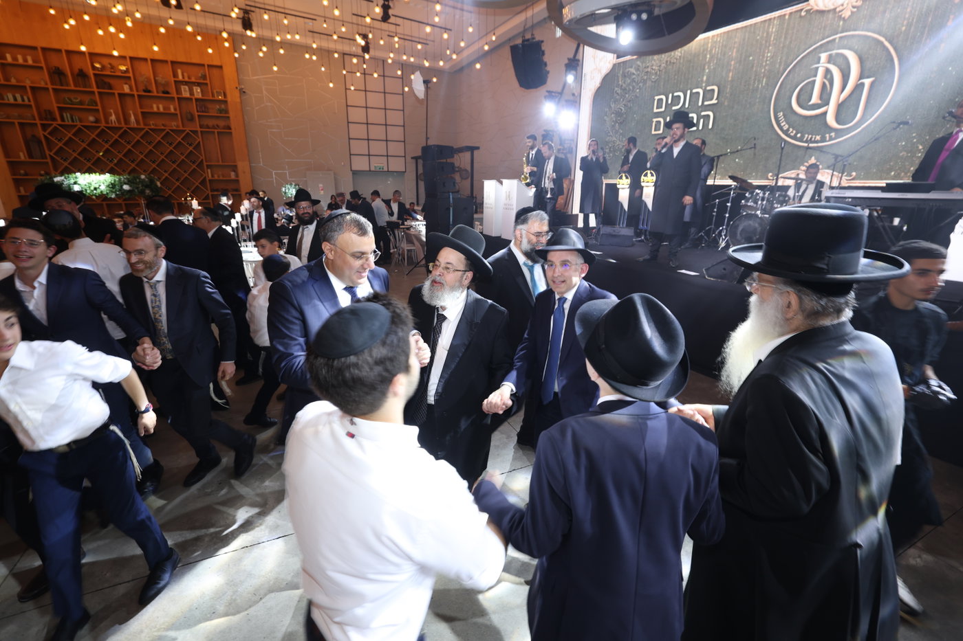 בר מצווה לבנו של מנכ"ל משרד הפנים ישראל אוזן