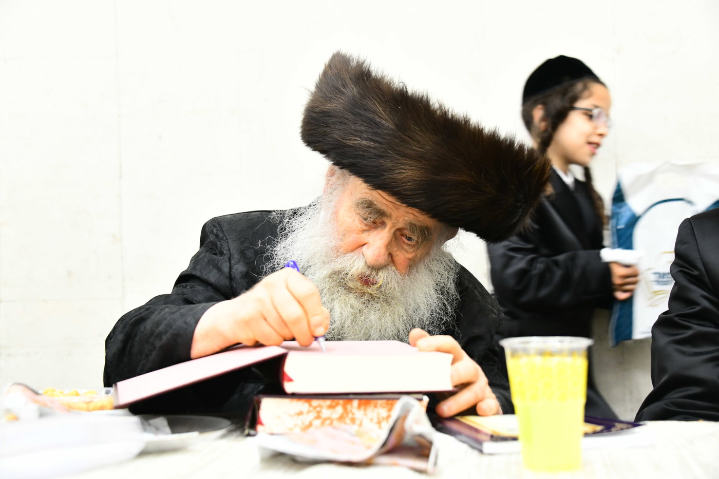 שמחת בר המצווה במאקאווא - שאץ