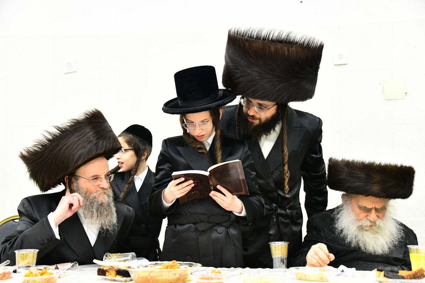שמחת בר המצווה במאקאווא - שאץ
