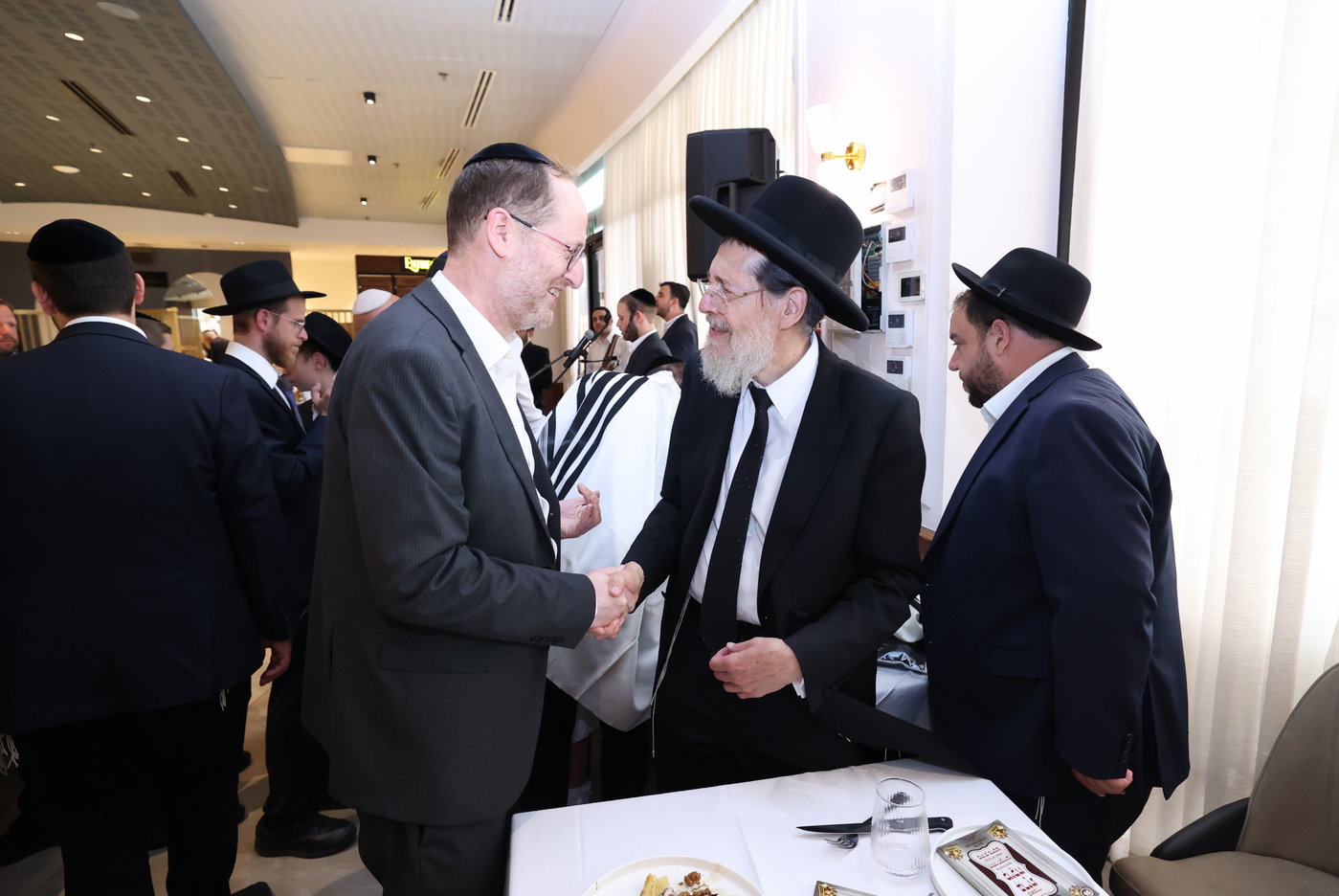 שמחת הברית לבנו של הסופר ואיש התקשורת שלמה קוק