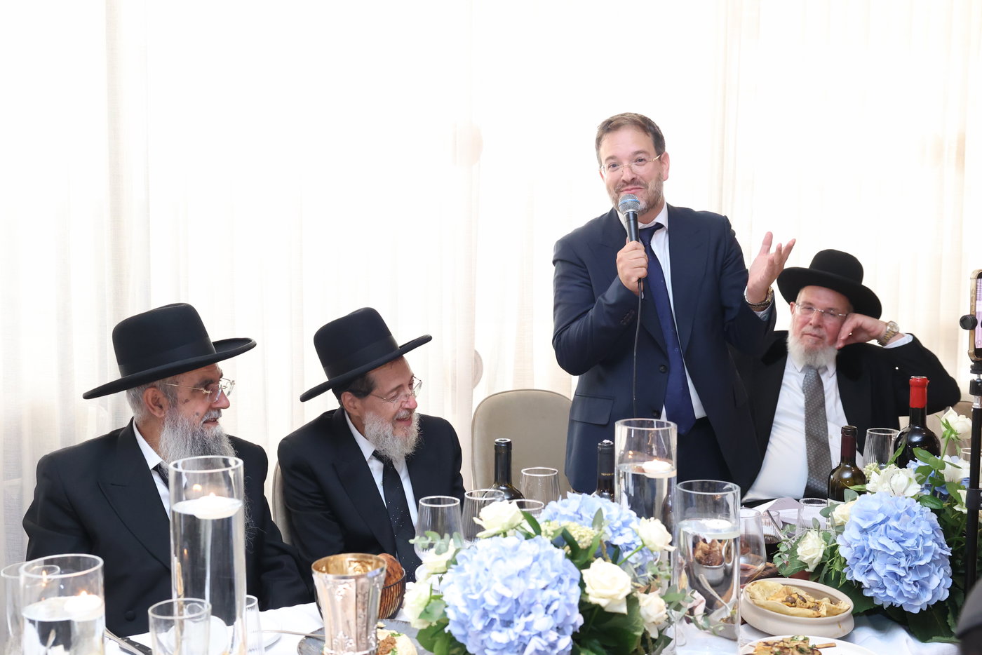 שמחת הברית לבנו של הסופר ואיש התקשורת שלמה קוק