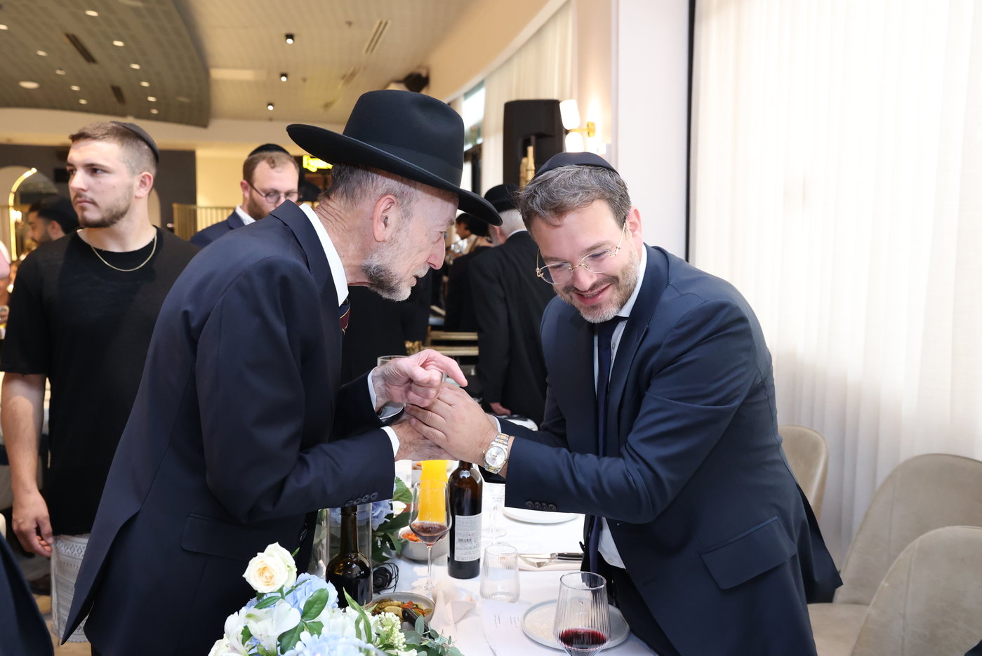 שמחת הברית לבנו של הסופר ואיש התקשורת שלמה קוק
