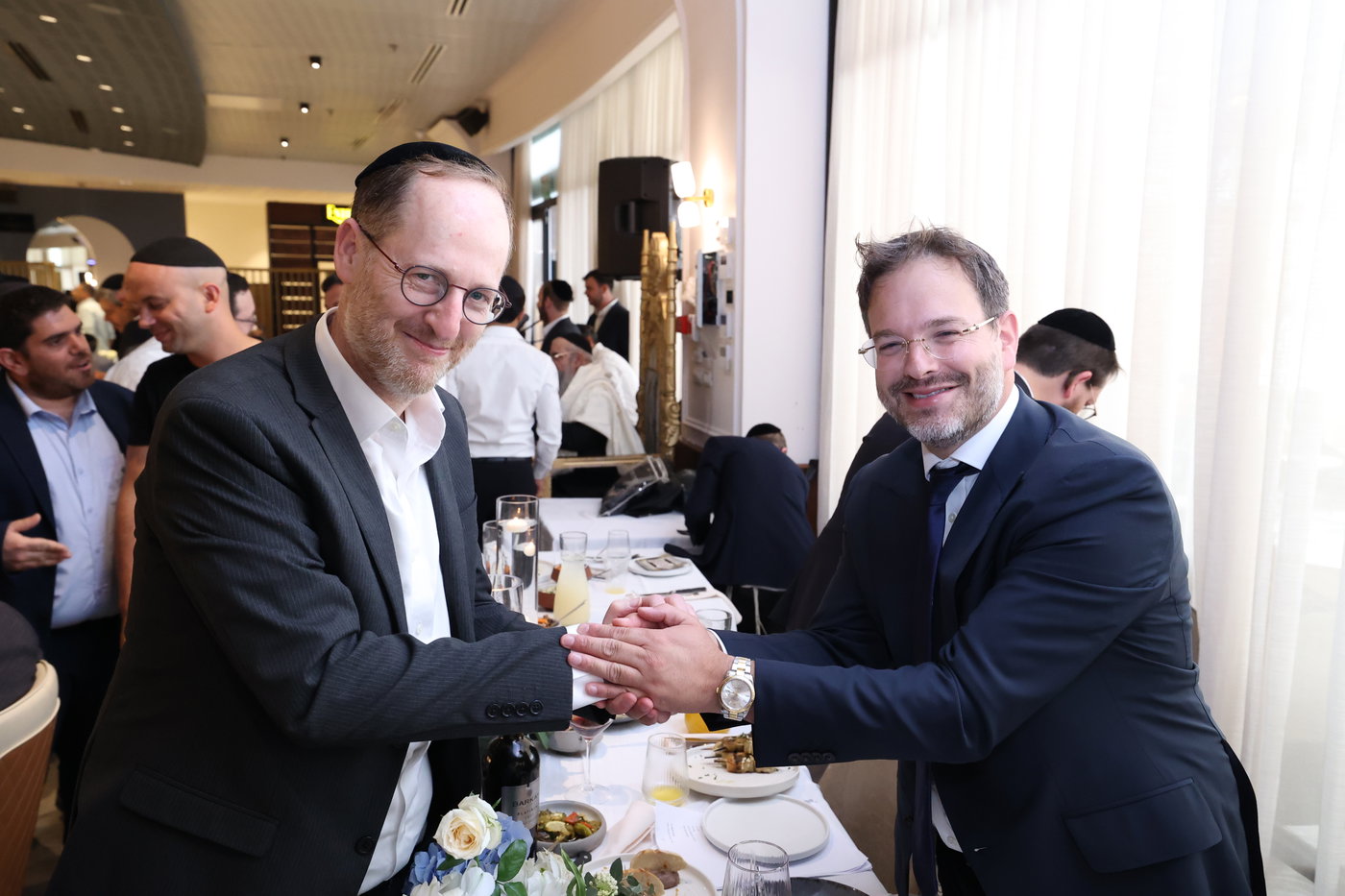 שמחת הברית לבנו של הסופר ואיש התקשורת שלמה קוק