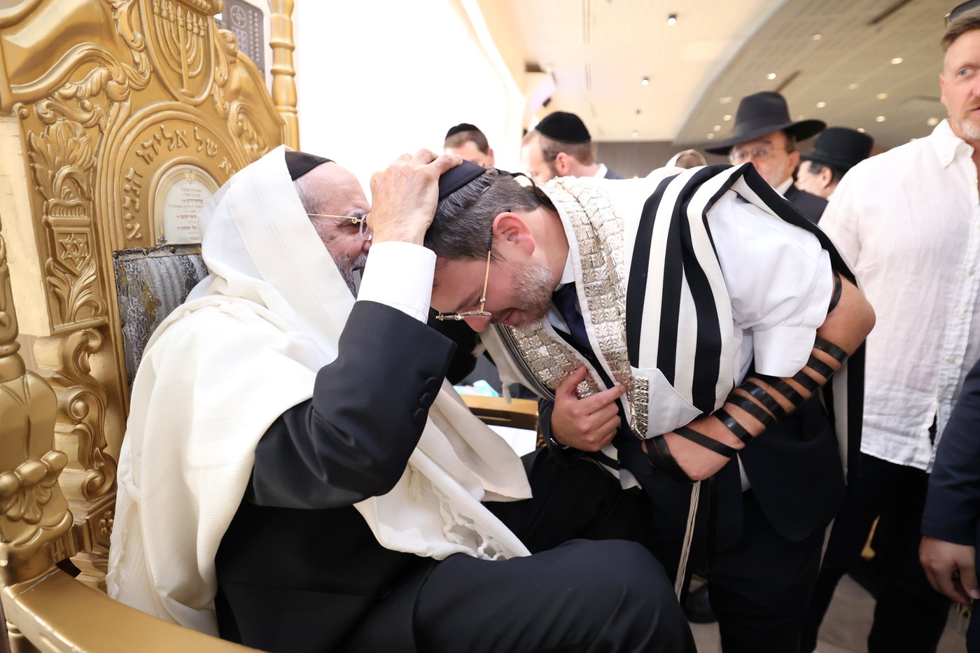 שמחת הברית לבנו של הסופר ואיש התקשורת שלמה קוק