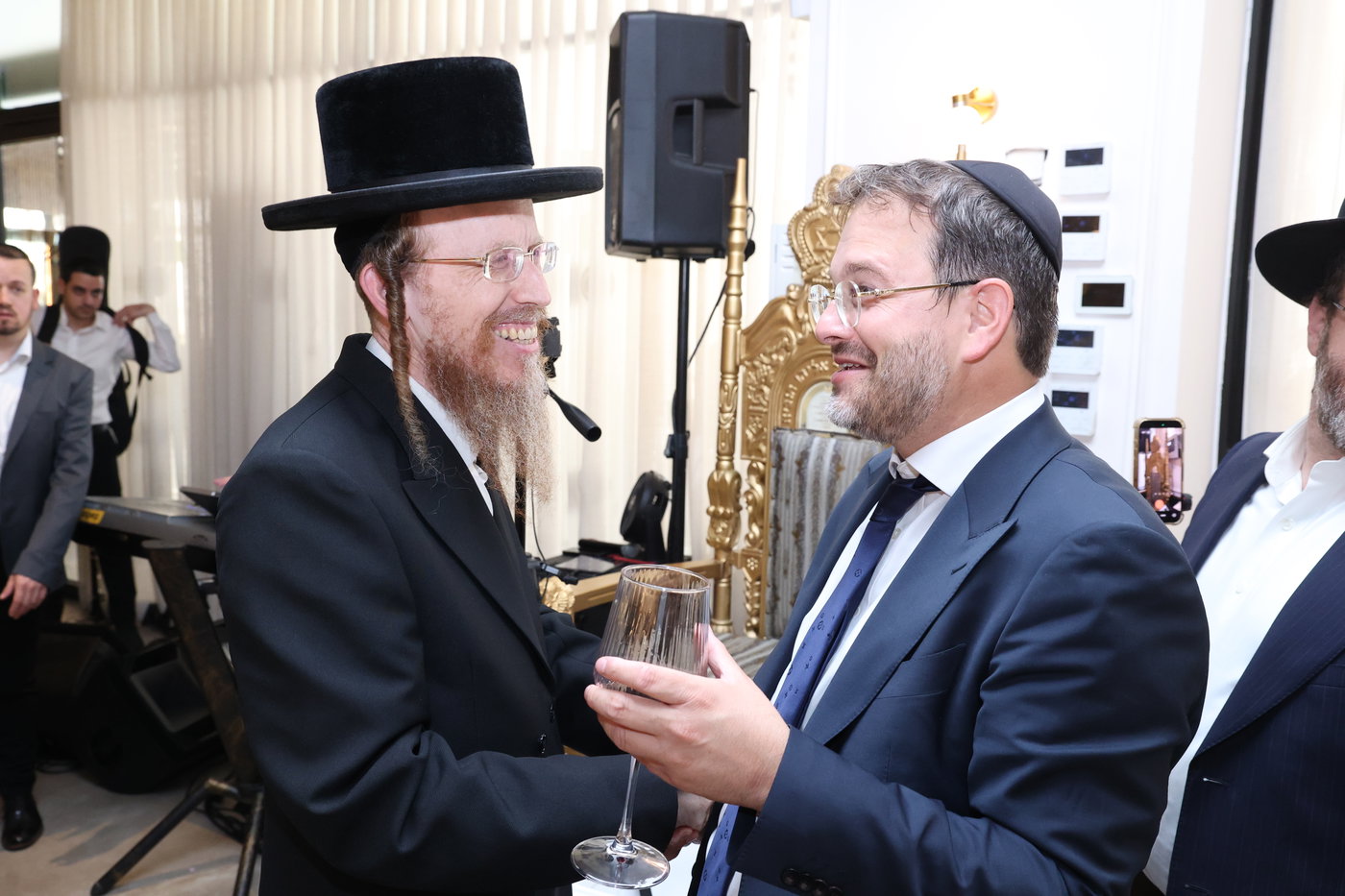 שמחת הברית לבנו של הסופר ואיש התקשורת שלמה קוק