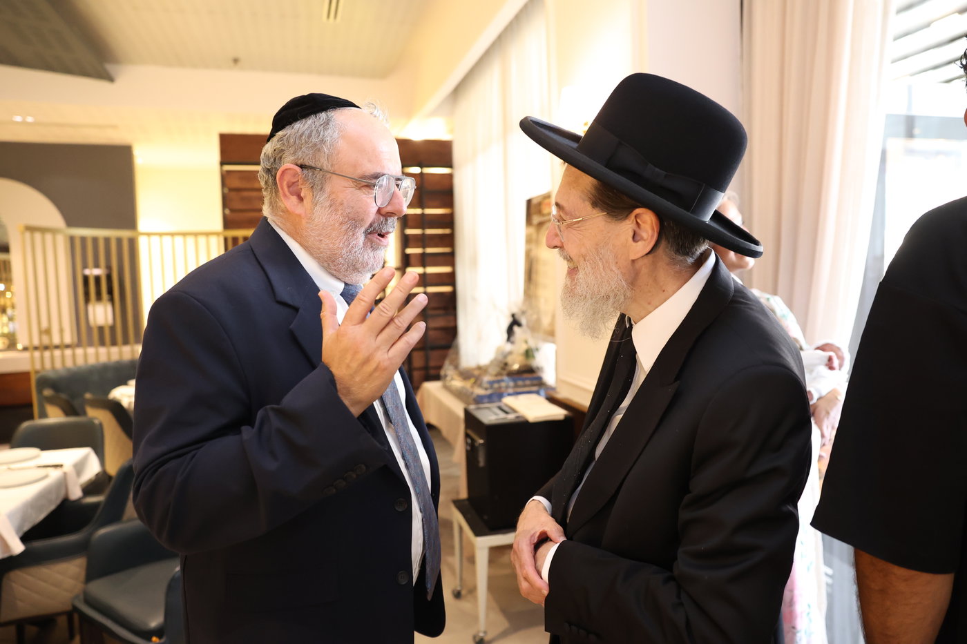 שמחת הברית לבנו של הסופר ואיש התקשורת שלמה קוק