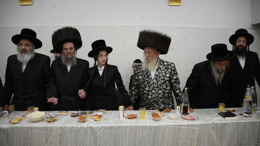 שמחת בר המצווה במאקאווא - שאץ