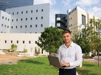 מעטפת תמיכה לסטודנט החרדי