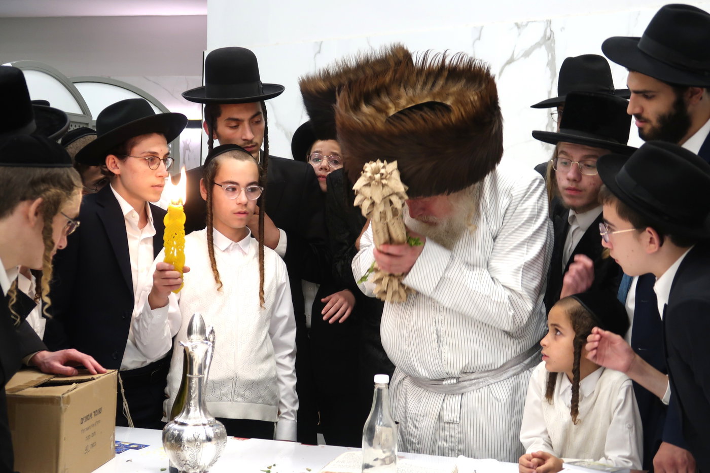 האדמו"ר ממבקשי אמונה בברכפלד