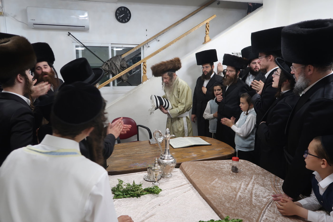 האדמו"ר מלעלוב ניקלשבורג מוצש"ק בעיר ערד