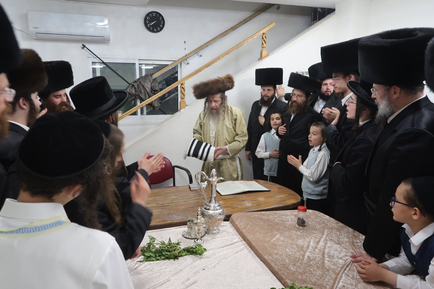 האדמו"ר מלעלוב ניקלשבורג מוצש"ק בעיר ערד