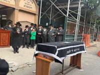 הלוויה הכואבת של הרב שישא