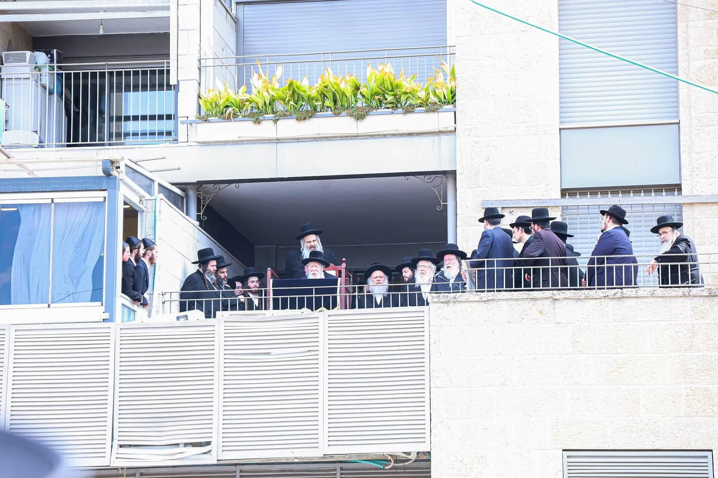 האדמו"ר מגור בהלווייה השבוע