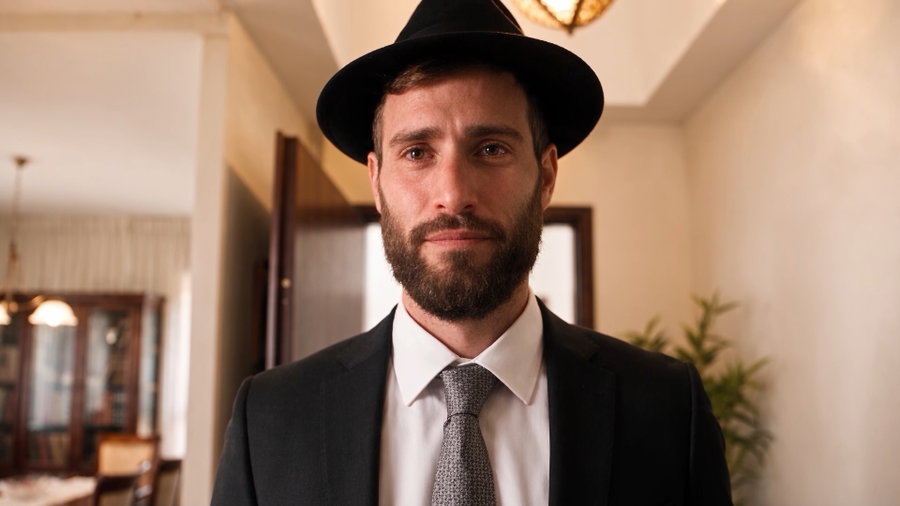 רגע קורע לב - מתי גם אני יחבוק ילד?