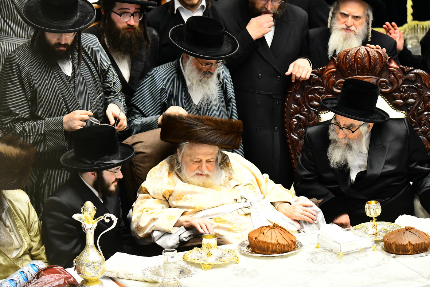 האדמו"ר מויז'ניץ מאנסי בתולדות אברהם יצחק