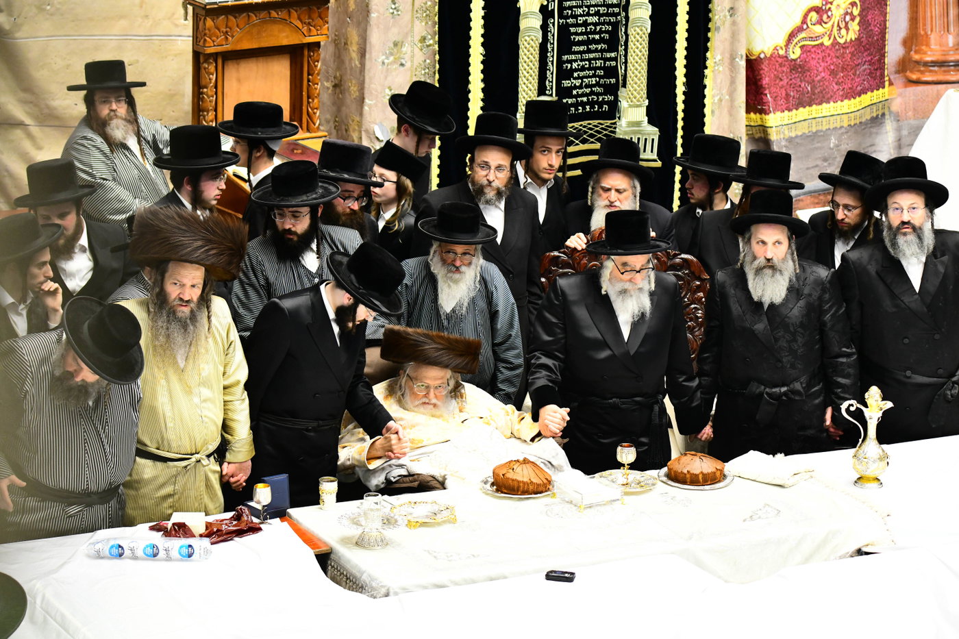 האדמו"ר מויז'ניץ מאנסי בתולדות אברהם יצחק