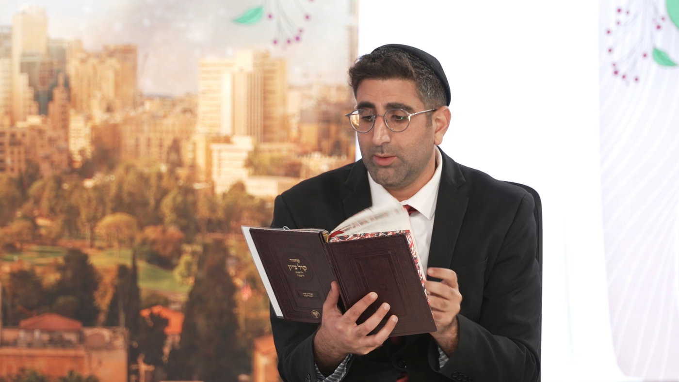 יוסי עבדו במשדר "ברכת השנה"