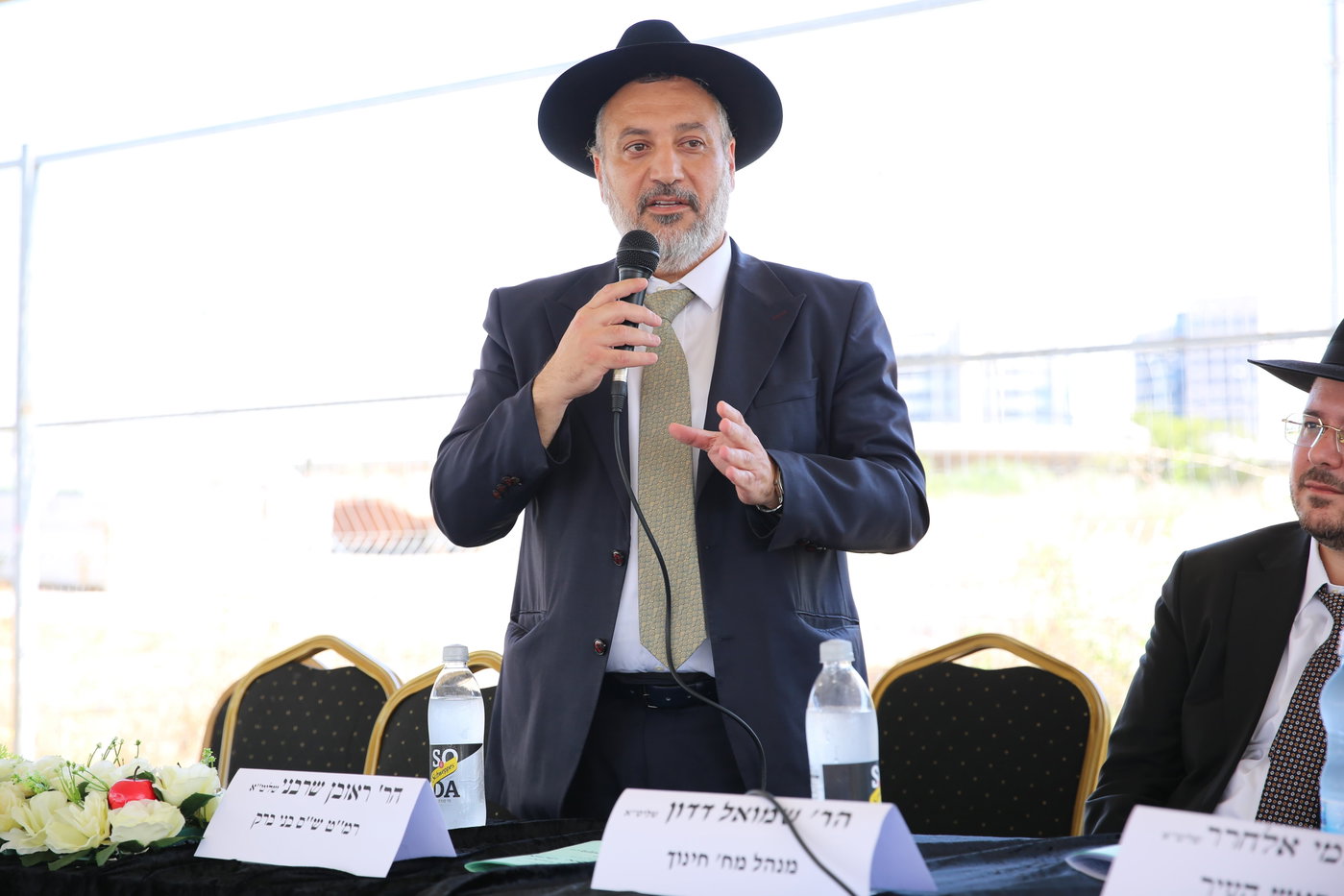 בצהרי היום: ילדי קרית הרצוג אמרו סליחות וקיבלו ארטיקים