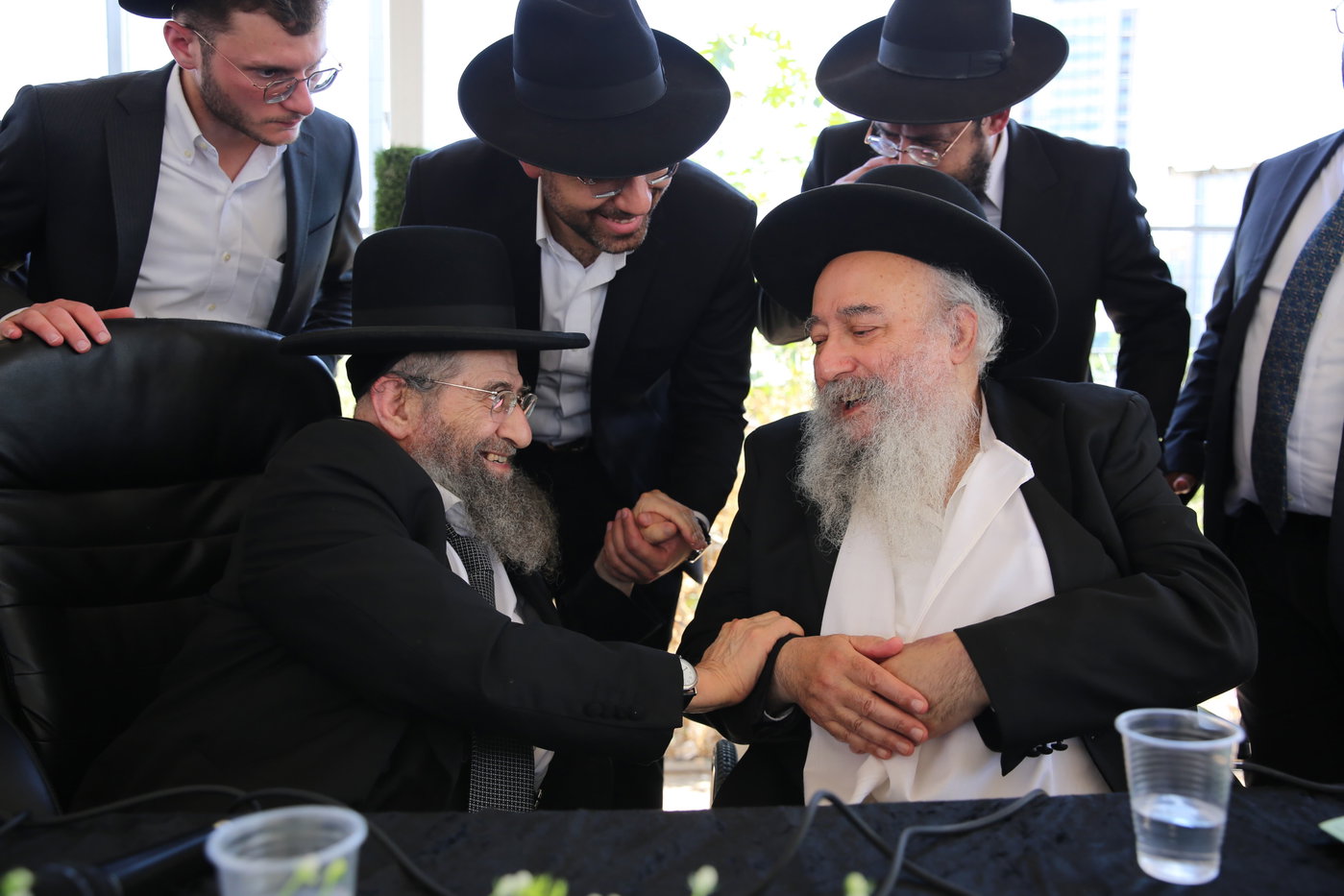 בצהרי היום: ילדי קרית הרצוג אמרו סליחות וקיבלו ארטיקים