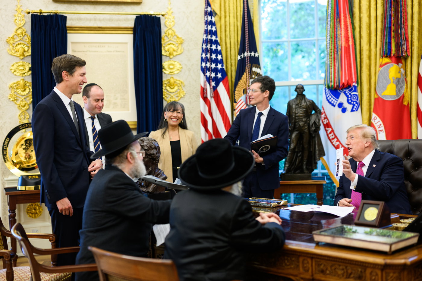 האדמו"רים במפגש עם הנשיא טראמפ