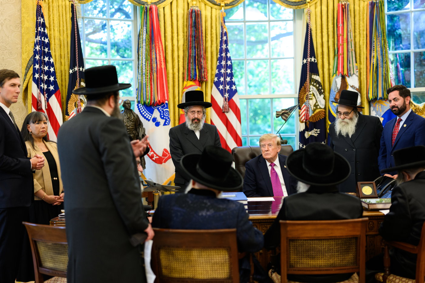 האדמו"רים במפגש עם הנשיא טראמפ