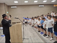 מבצע מיוחד: אלפי יהודים זוכים בבדיקת מזוזות והכנה לשופר בחודש אלול