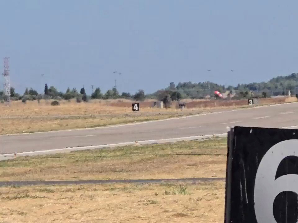 מול אלפי צופים: מטוס קרב התרסק שני טייסים נהרגו 